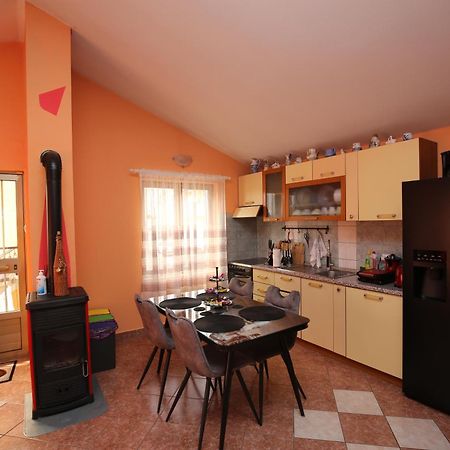 Apartman Vali Crikvenica Bagian luar foto