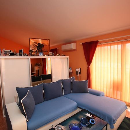 Apartman Vali Crikvenica Bagian luar foto
